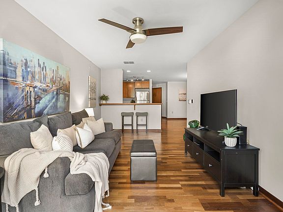 2nd image of 333 W Mifflin St Unit 3160