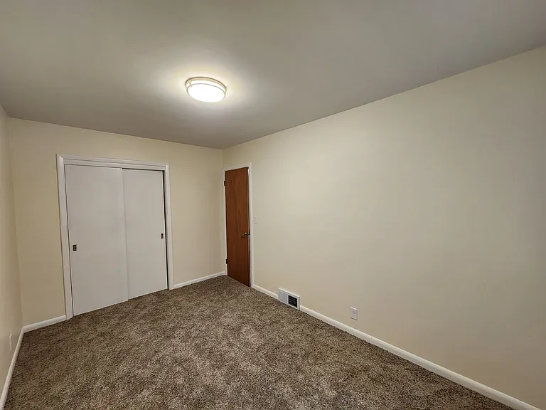1206 S Herbert St #1208 — Photo 8