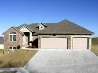 2601 W Richwood Rd, Ozark, MO 65721