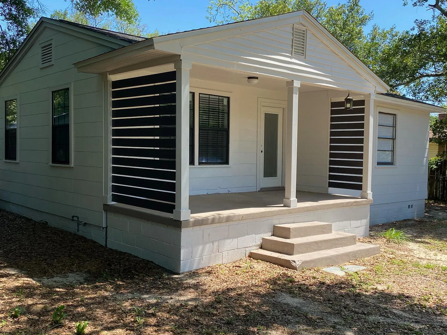 2 bed, 1000 sqft, $1,495 — Photo 2