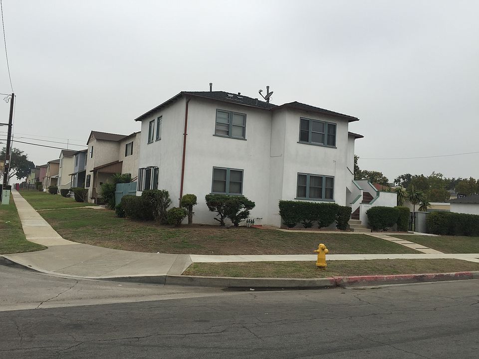 1st image of 10043 S Wilton Pl