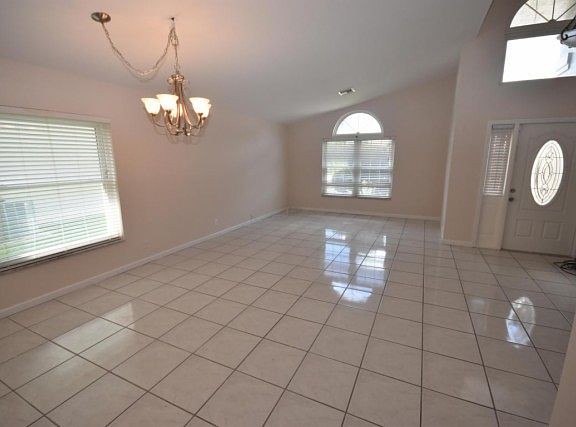 5th image of 8656 Tourmaline Blvd