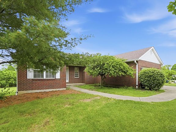 3rd image of 6763 Eagle Creek Dr