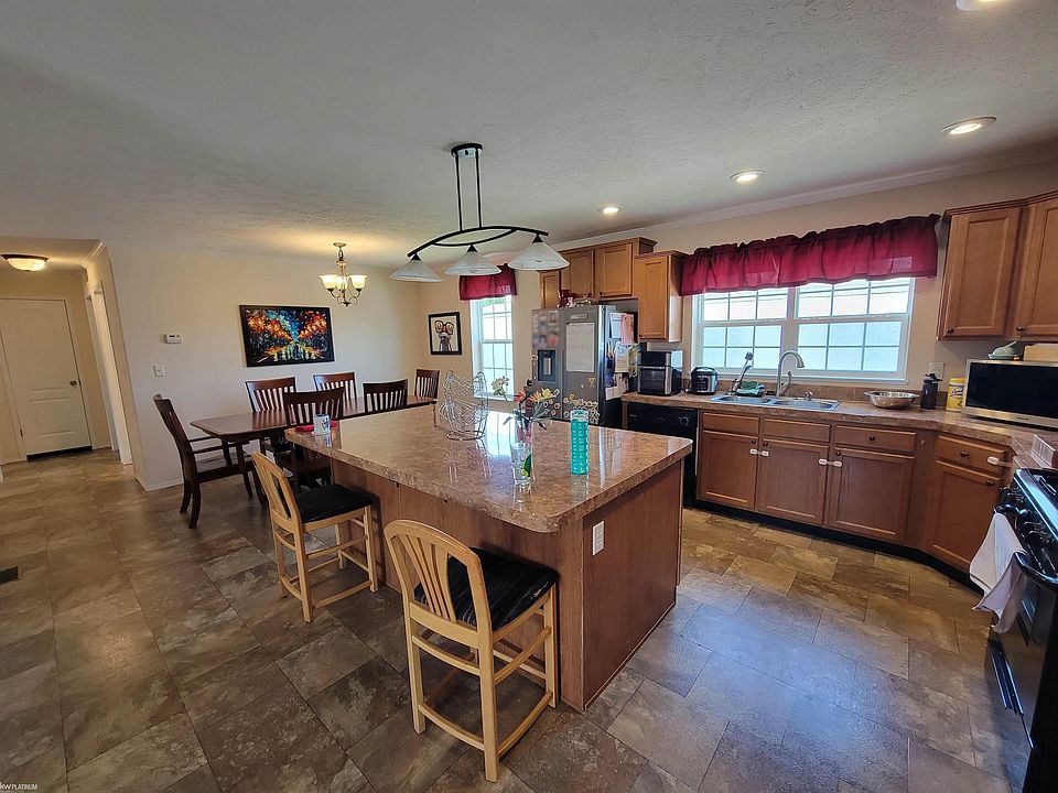 7th image of 14560 Keswick Dr