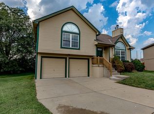 8412 NE 107th Ter, Kansas City, MO 64157