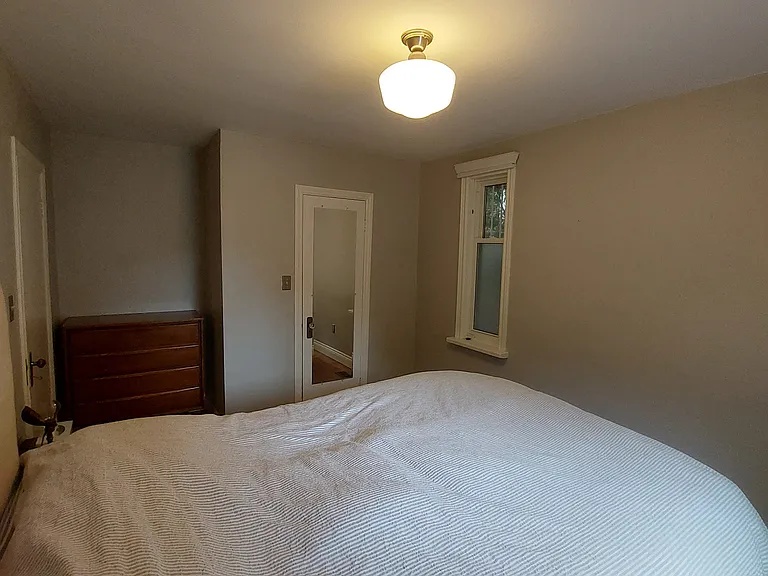 342 Mack St — Photo 8