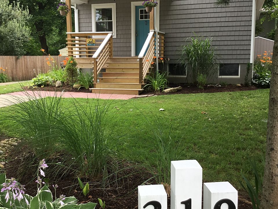 1st image of 219 Pine St