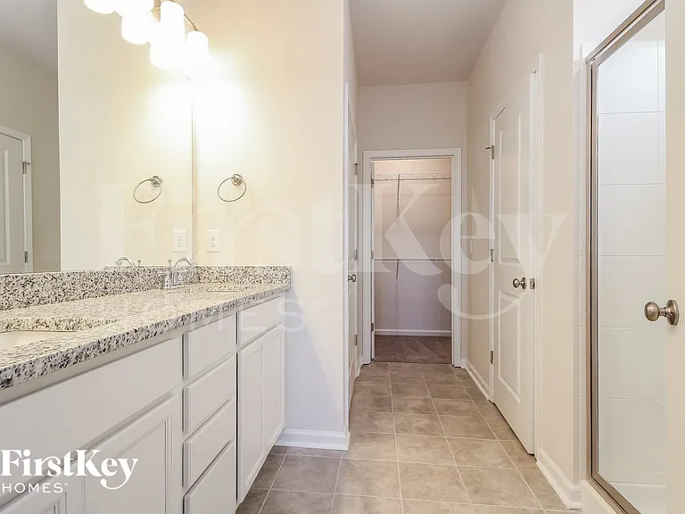 612 Goldburn Way — Photo 10