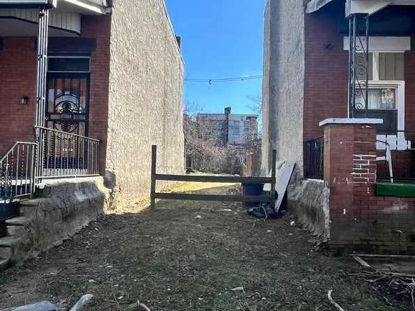 2234 W Estaugh St, Philadelphia, PA 19140