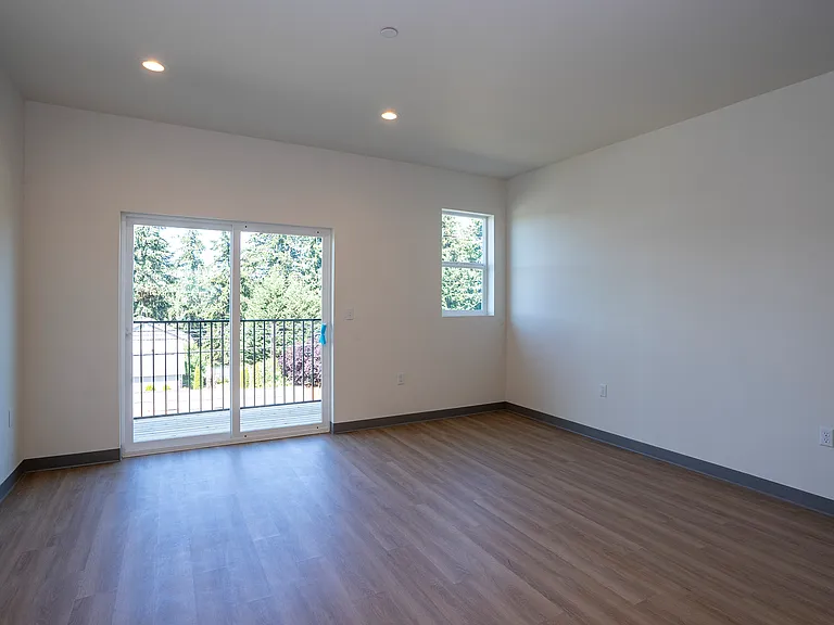 4873 S 48th St #D-2 — Photo 30