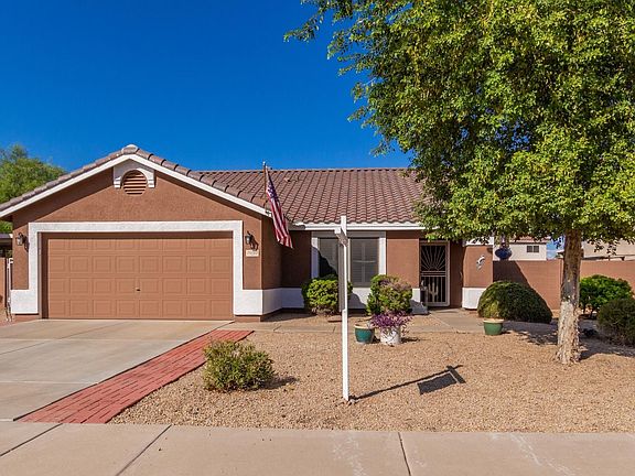 2nd image of 10560 W Jessie Ln