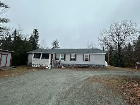 187 Boynton Street, Bradley, ME 04411