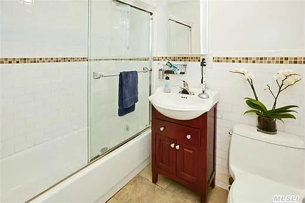 Sold by Realty Executives Today | media 20