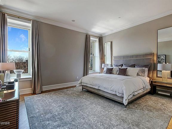 3rd image of 1 Central Park S APT 603