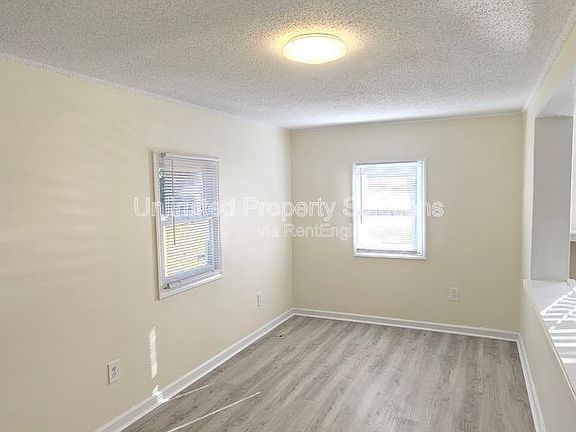 4th image of 4936 Wrightsville Ave