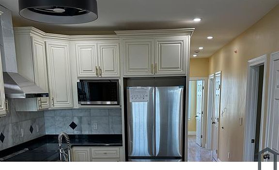 5th image of 29 Fessenden St Floor 3