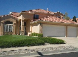 1423 Narcisco St NE, Albuquerque, NM 87112