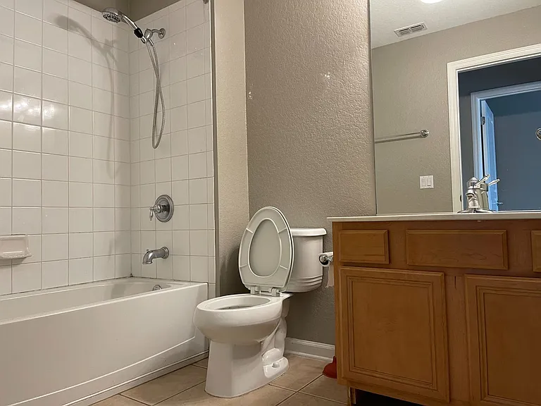 7727 Fairgrove Ave — Photo 15