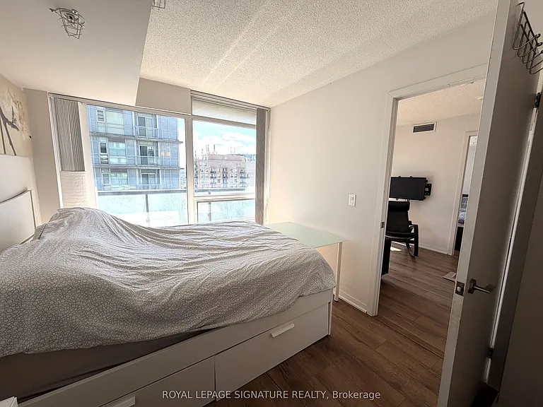 36 Lisgar St #2018 — Photo 10