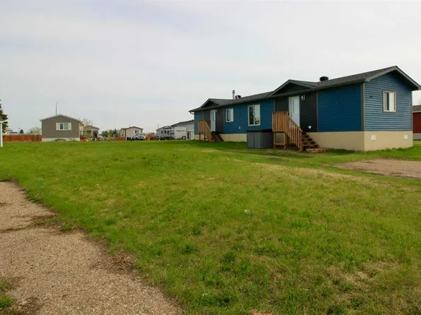 32 S Deerglen, High Level, AB T0H 1Z0