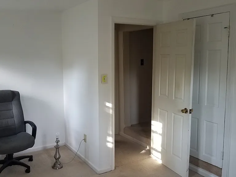 9311 Caroline Ave — Photo 7