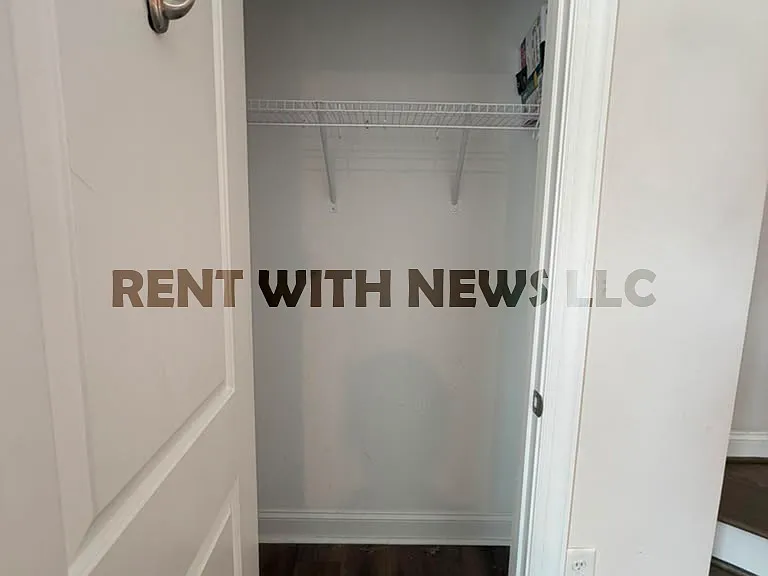 1407 Raines Meadow Dr — Photo 24