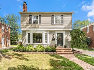 1703 S Eton St, Birmingham, MI