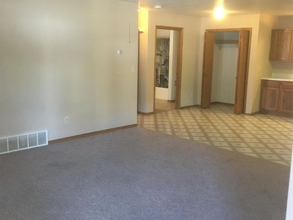 534 W Main St