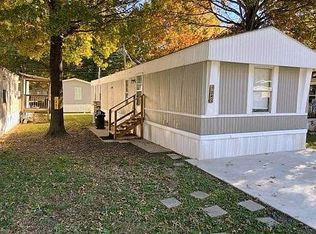 7240 Green Oak Dr, Louisville, KY 40258