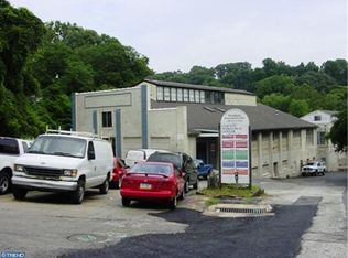 100 Mill Rd STE 15, Clifton Heights, PA 19018