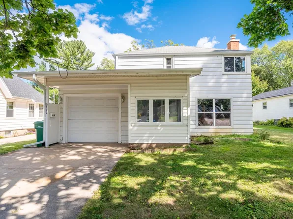 311 North 7th STREET, Delavan, WI 53115