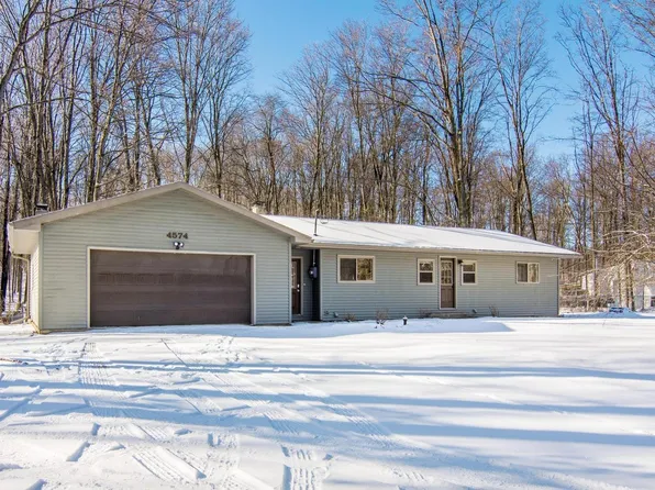 4574 Walton Rd, Kingsley, MI 49649