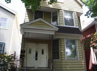 2146 W Fletcher St FRNT 2, Chicago, IL 60618