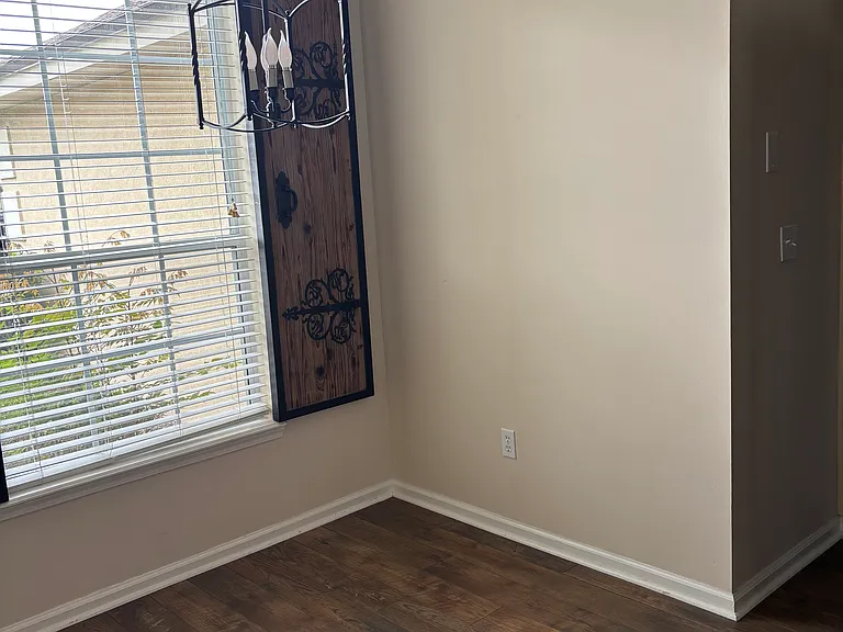 31025 Grassy Parke Dr — Photo 5