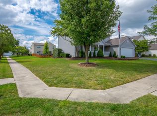 4494 Teabury Sq N, Grove City, OH 43123