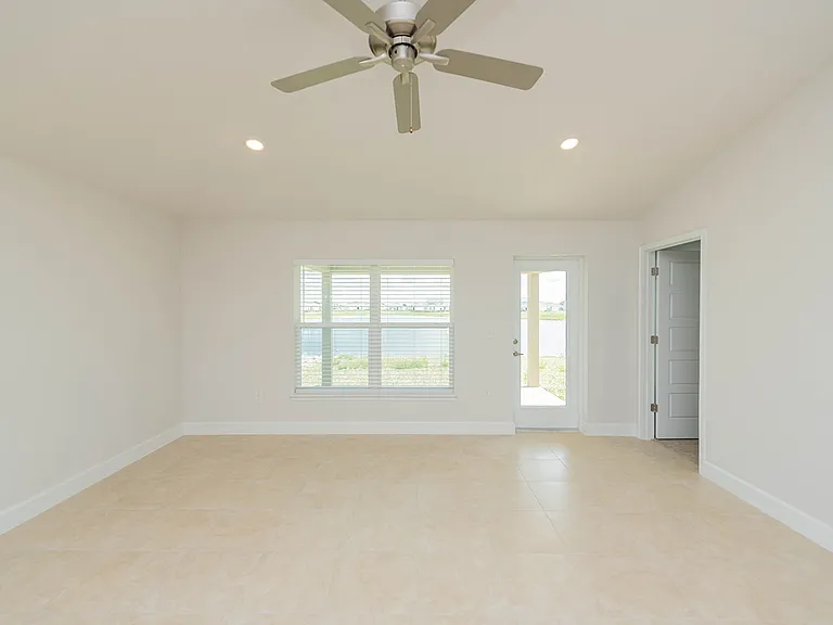 1146 Kylar Dr NW — Photo 20