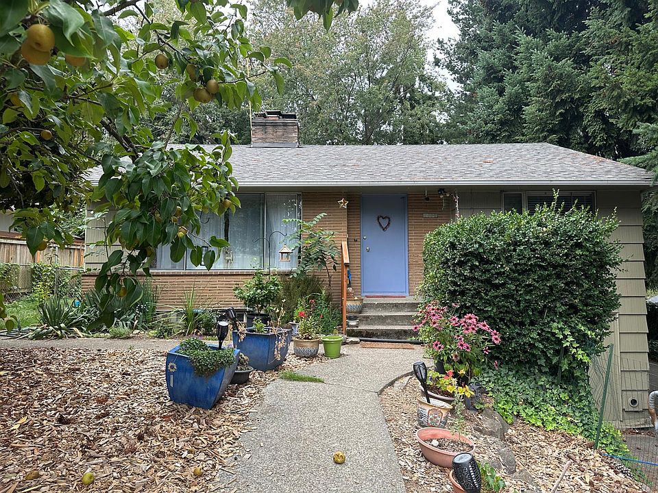 1st image of 14021 6th Ave S #U