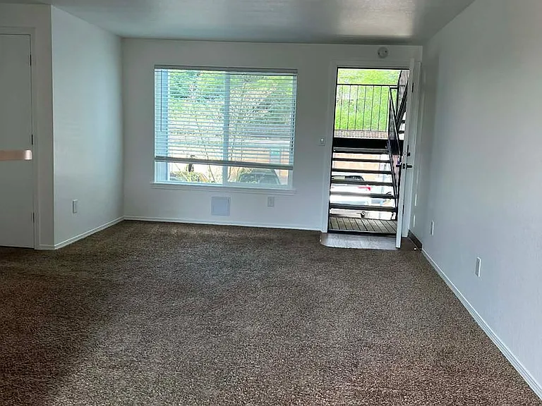 CEDAR MILL VILLAGE APARTMENTS — Photo 8