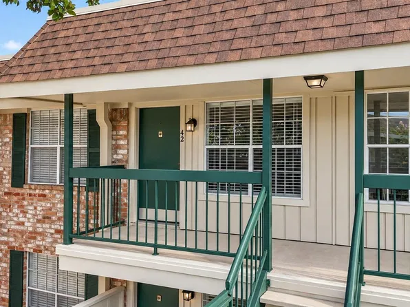 845 Augusta Dr #42, Houston, TX 77057