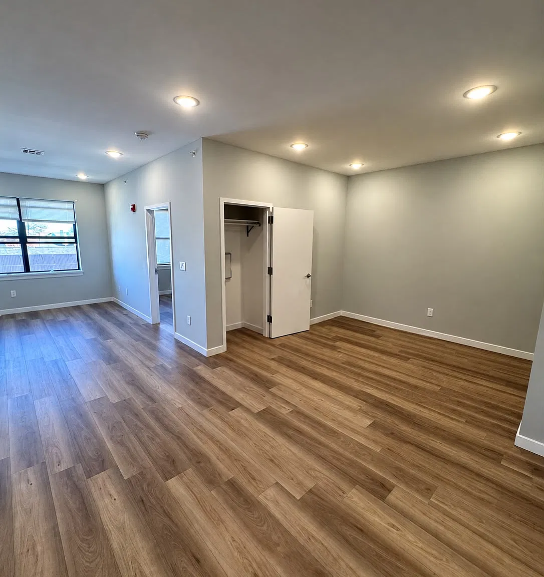 1 bed, $1,800 — Photo 4