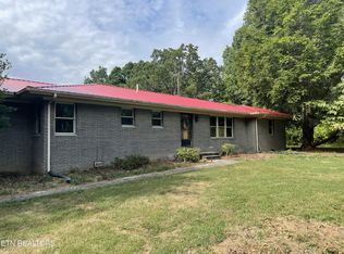 78 Baisley Ln, Crossville, TN 38572