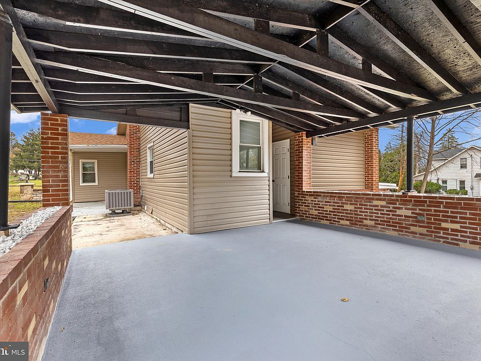 16th image of this home