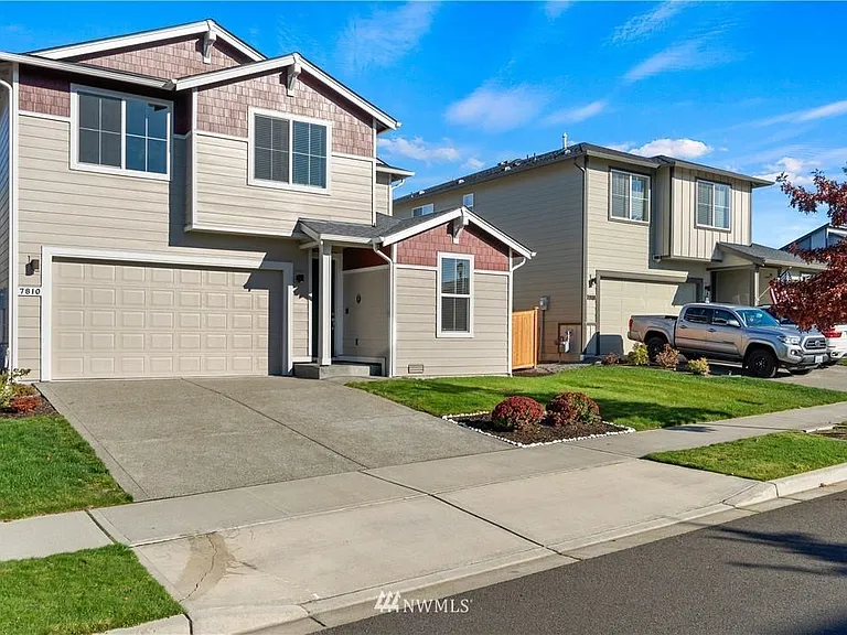 7810 21st Ave SE — Photo 2