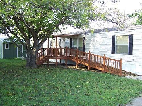 1st image of 156 Park Ln