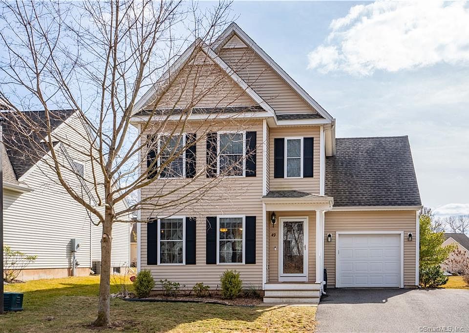 1st image of 49 Elizabeth Ln #49