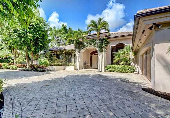 Home For Sale In Broken Sound Country Club