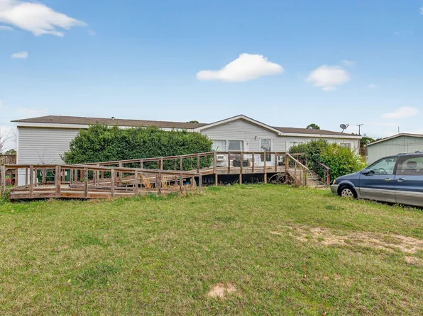 142 Vz County Road 4830, Ben Wheeler, TX 75754