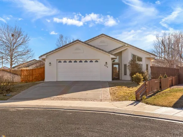 928 Briarcrest Ct, Pueblo, CO 81005