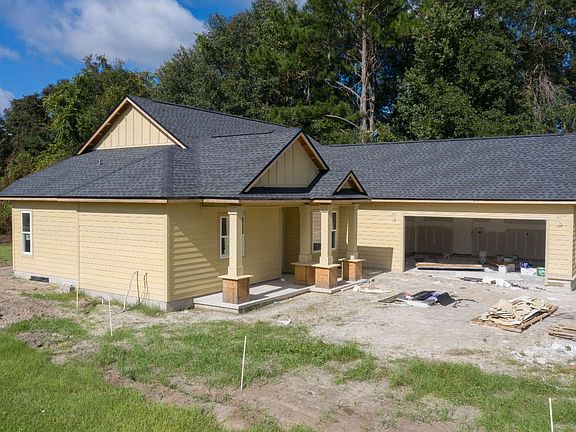 3rd image of 220 SW Jewel Lake Dr