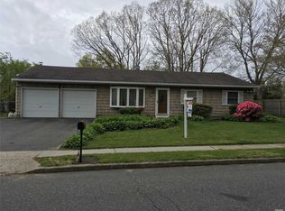 48 Rush St, Port Jefferson Station, NY